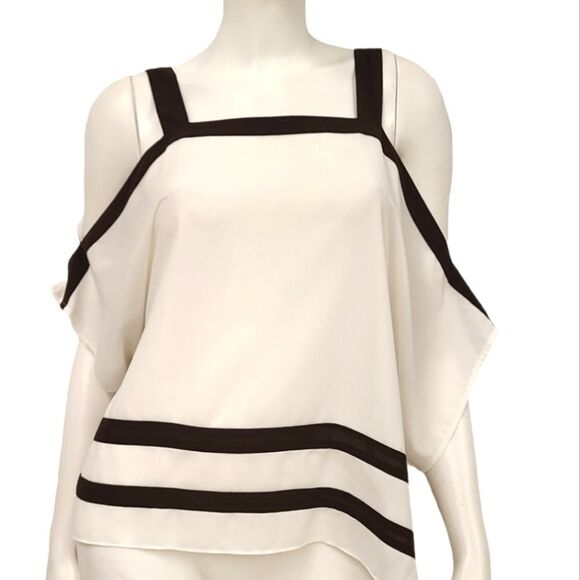 INC White Cold Shoulder Top size XS - Picture 2 of 6